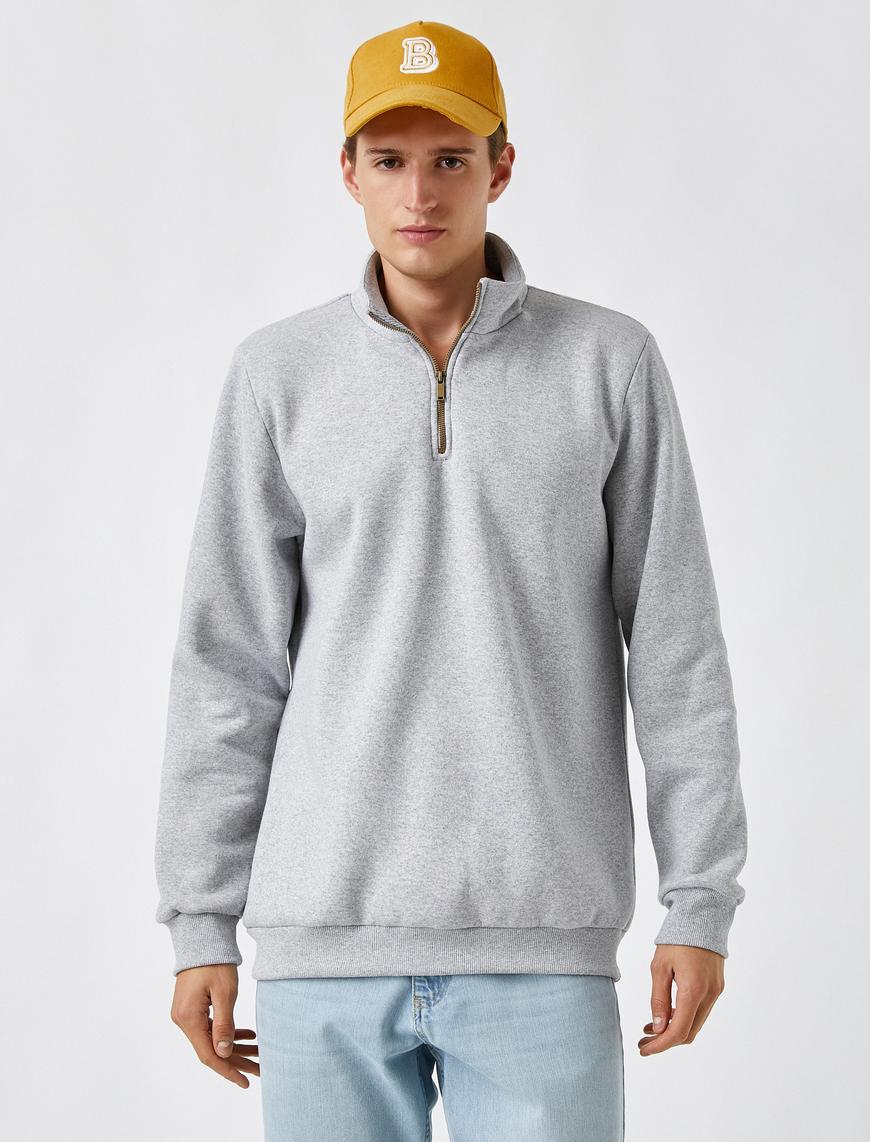   Yarım Fermuarlı Basic Sweatshirt