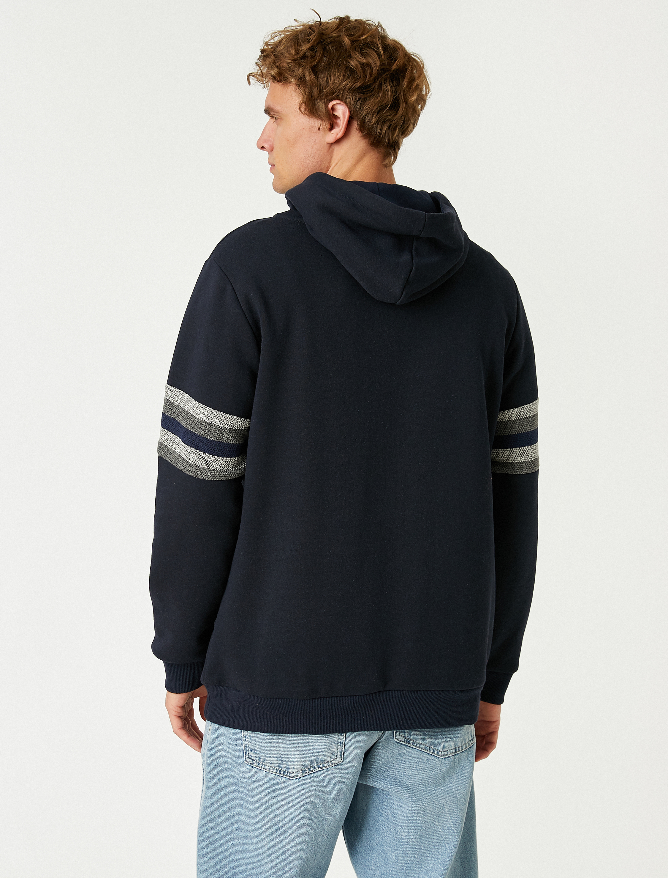   Kolu Şeritli Kapüşonlu Sweatshirt