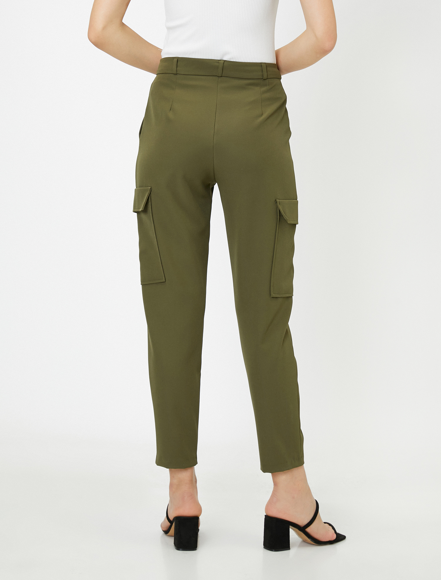   Cep Detaylı Pantolon