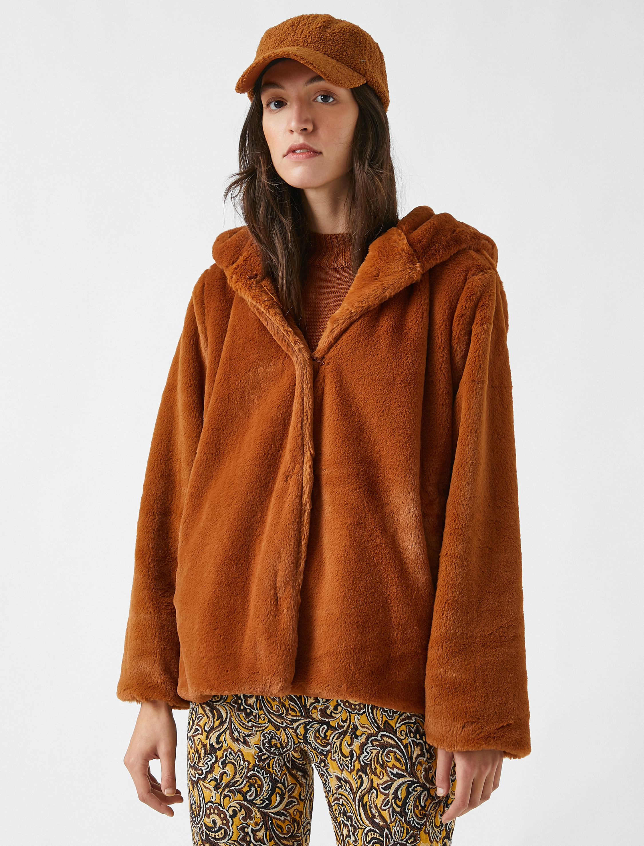   Kapüşonlu Suni Kürk Kısa Ceket