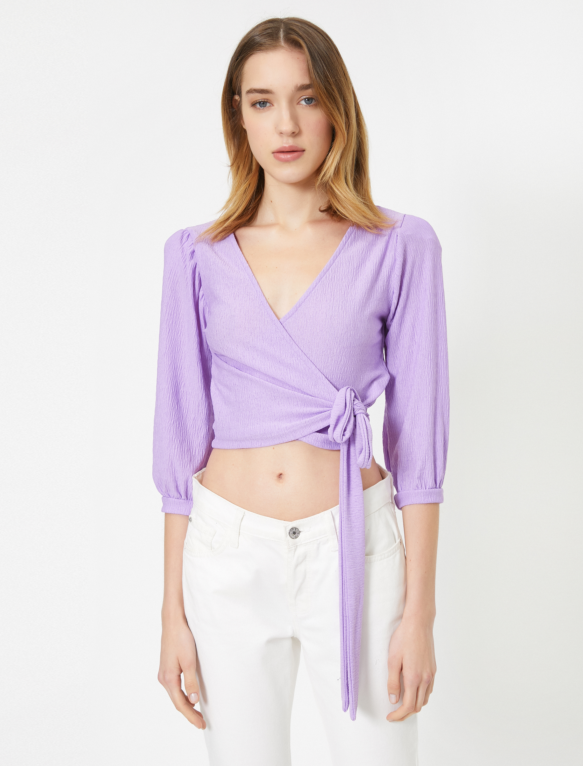   V Yaka Kısa Kollu Beli Bağlamalı Tişört