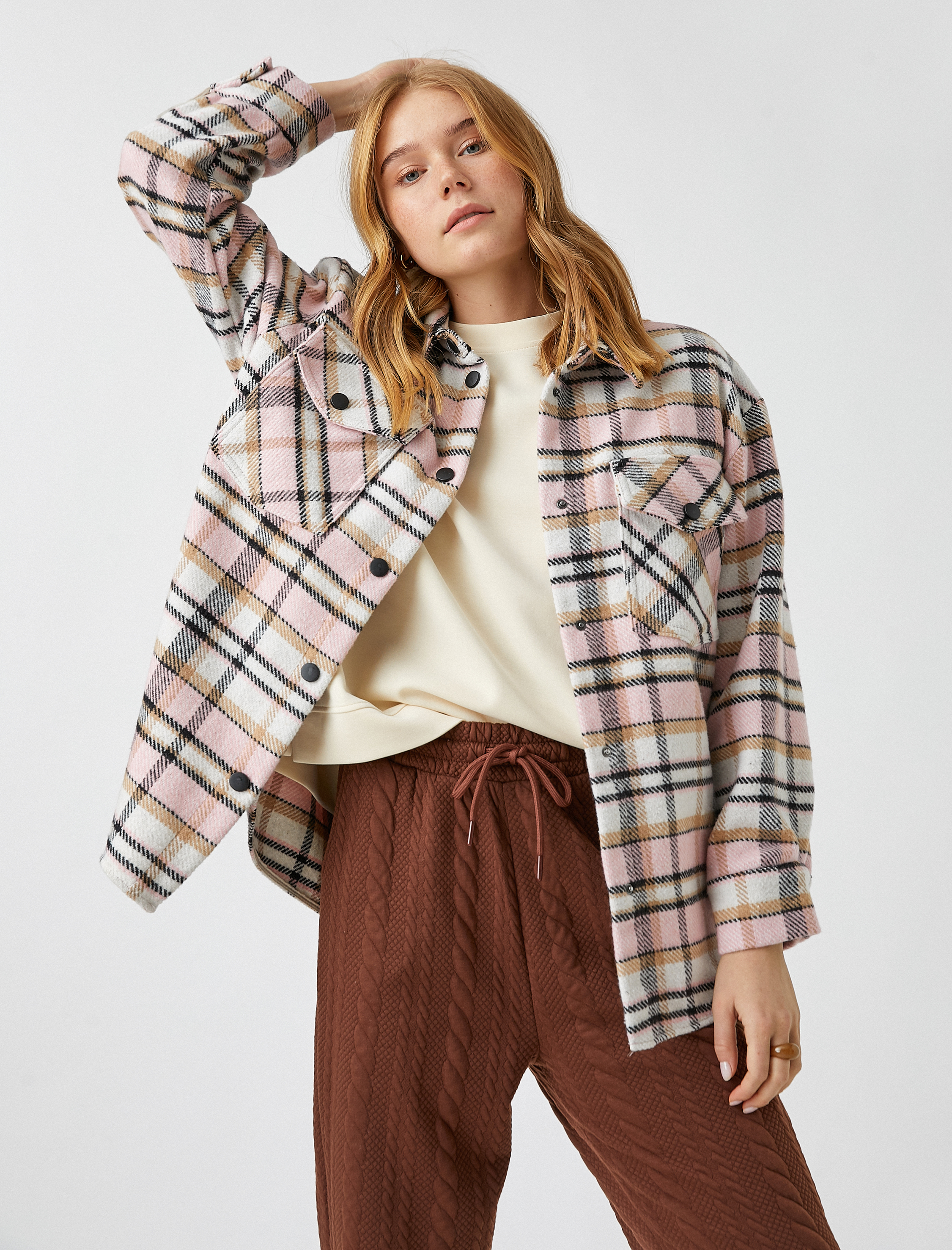   Uzun Kollu Oversize Düğmeli Cep Detaylı Ekose Gömlek