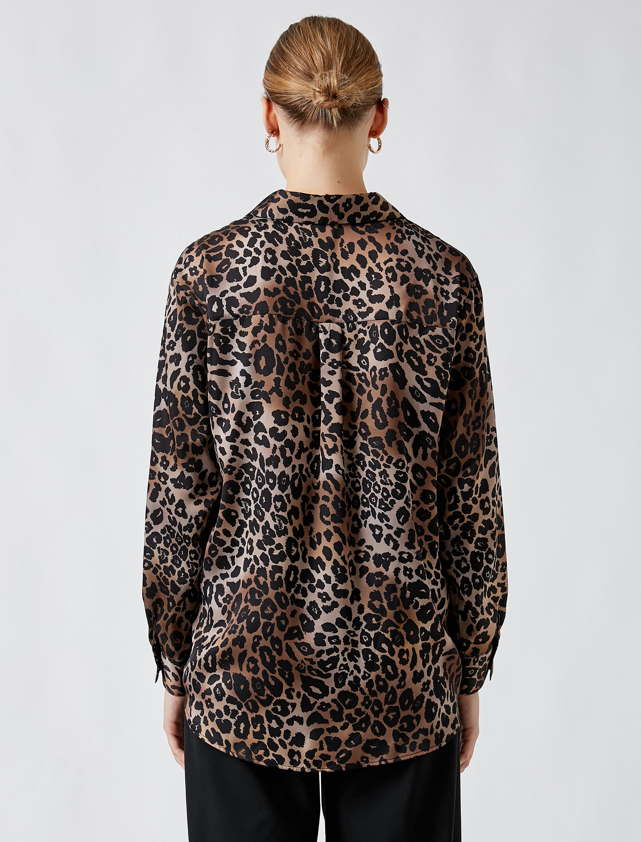   Leopar Desenli Klasik Yaka Oversize Gömlek