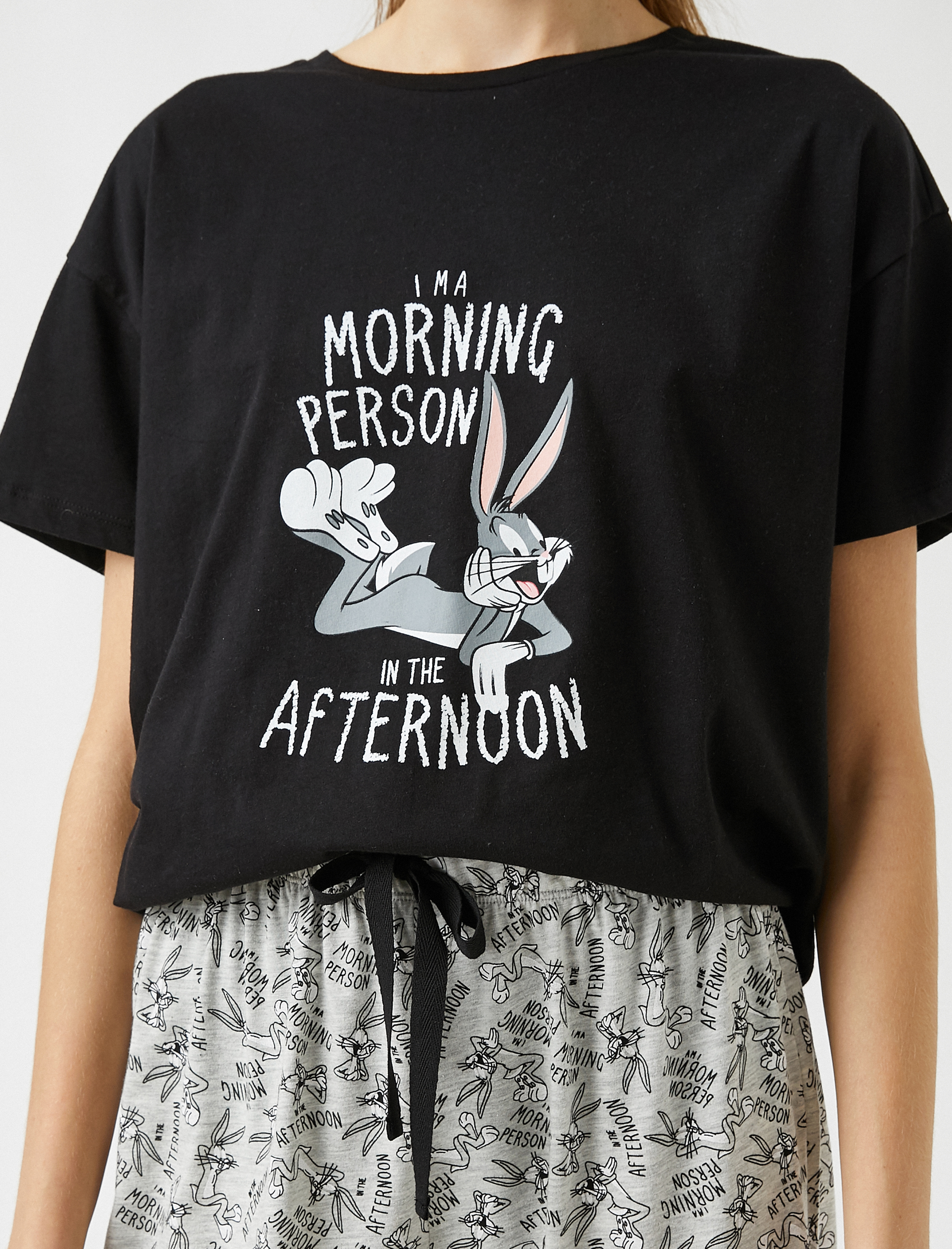 Bugs Bunny Lisanslı Pamuklu Kısa Kollu Pijama Takımı