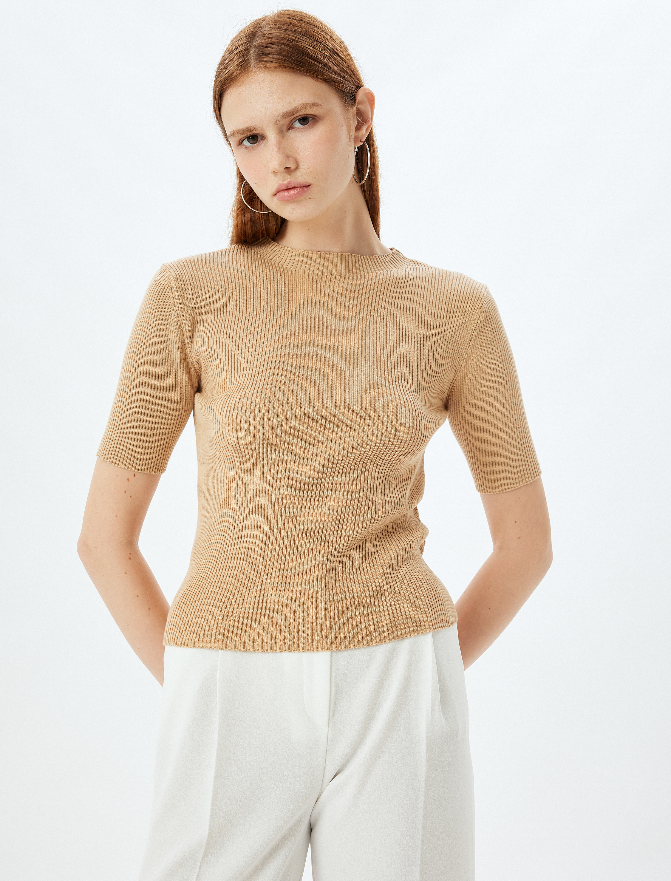   Kısa Kollu Triko Kazak Hafif Dik Yaka