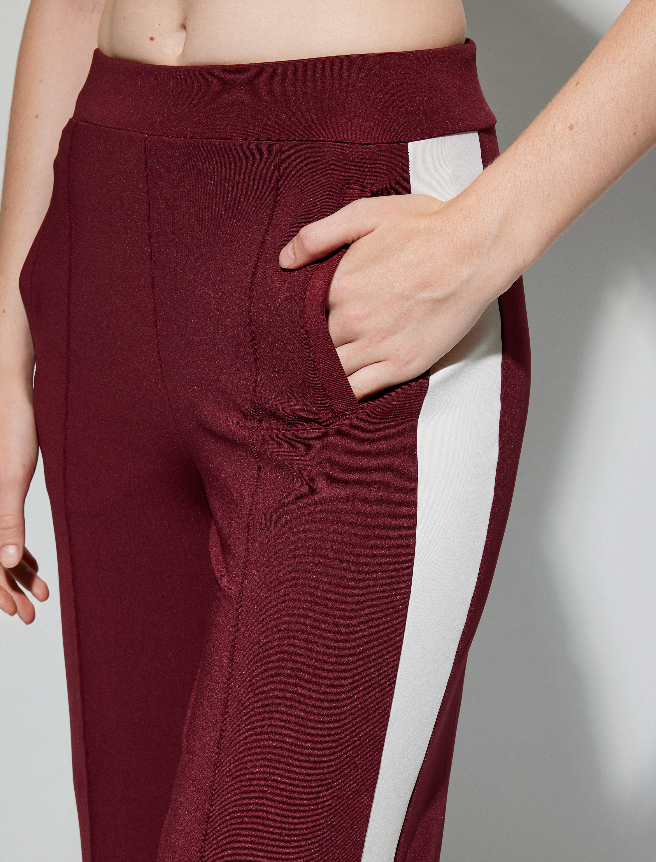   Biyeli Beli Lastikli Nervürlü Cep Detaylı İnterlok Eşofman Altı