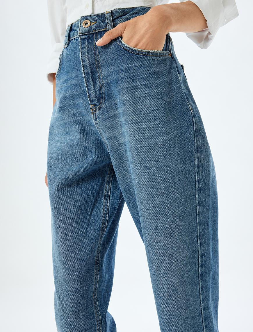   Mom Fit Kot Pantolon Normal Bel Kısa Paça Düğmeli Pamuklu - Mom Fit Jeans