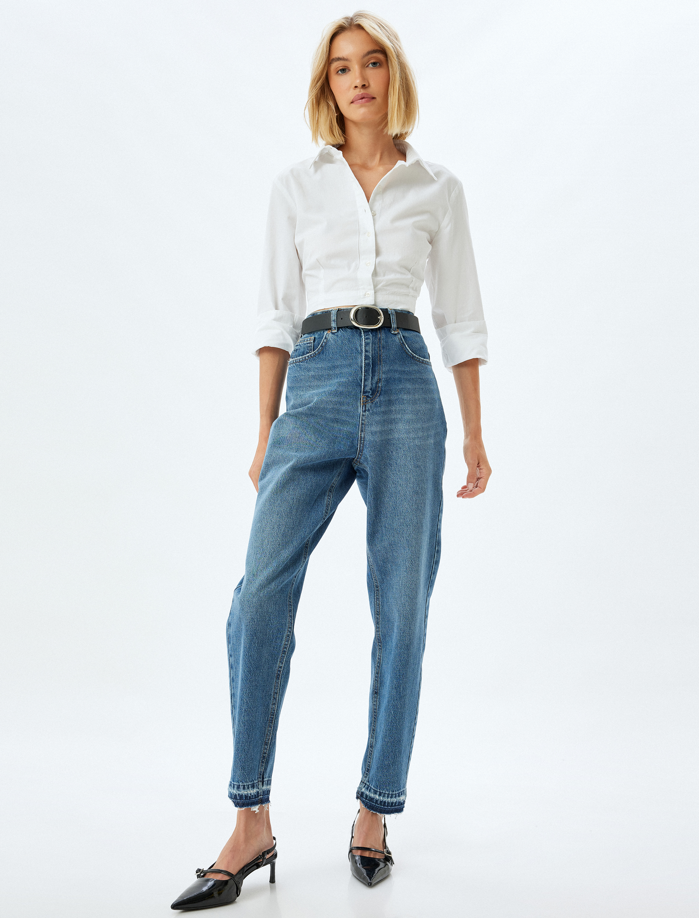   Normal Bel Kısa Paça Düğmeli Denim Pantolon - Mom Fit Jeans