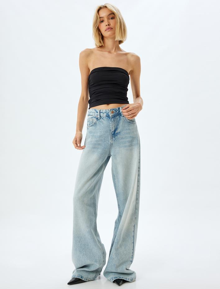  Straplez Büzgü Detaylı Crop Üst