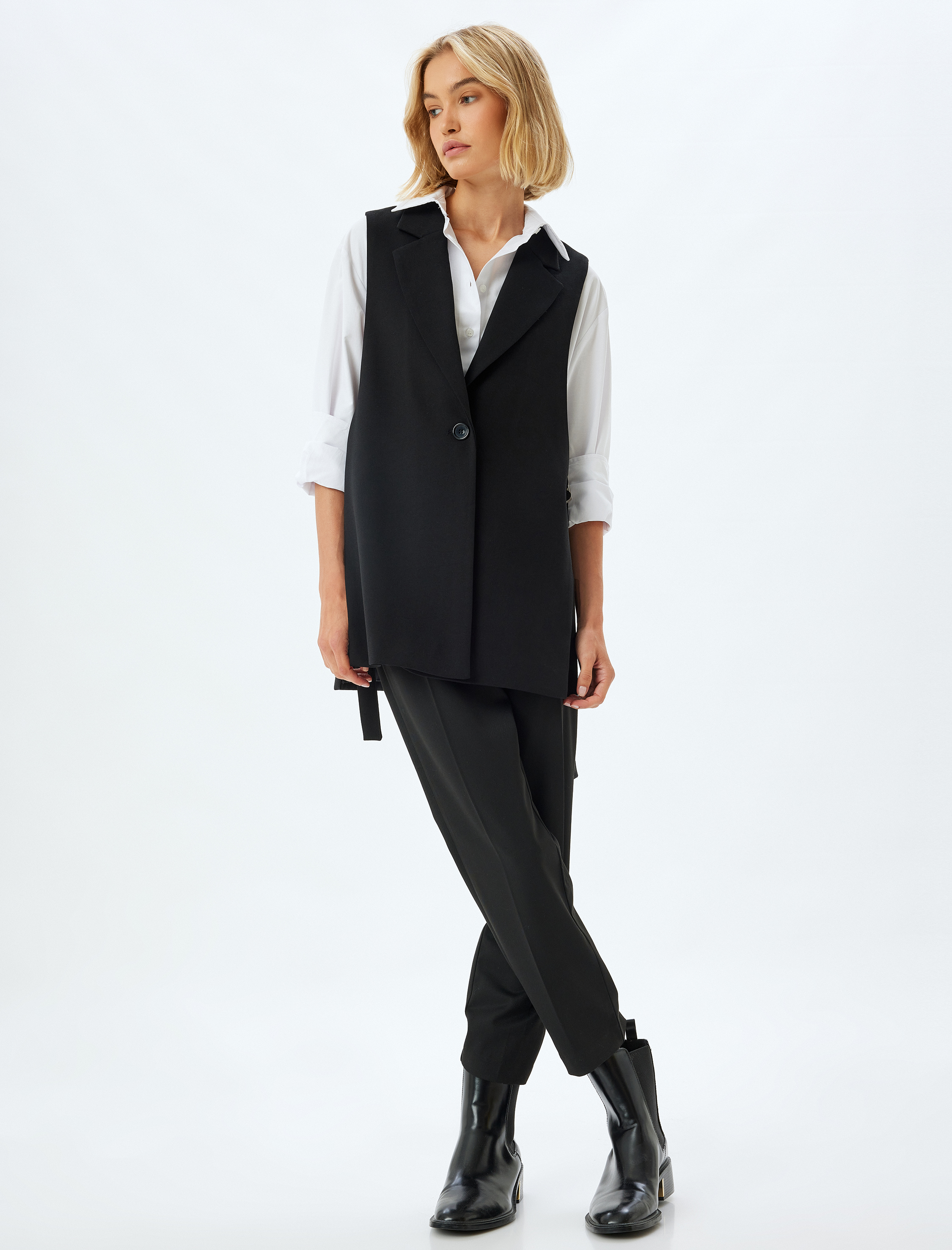   Tek Düğmeli Kuşaklı Blazer Yelek