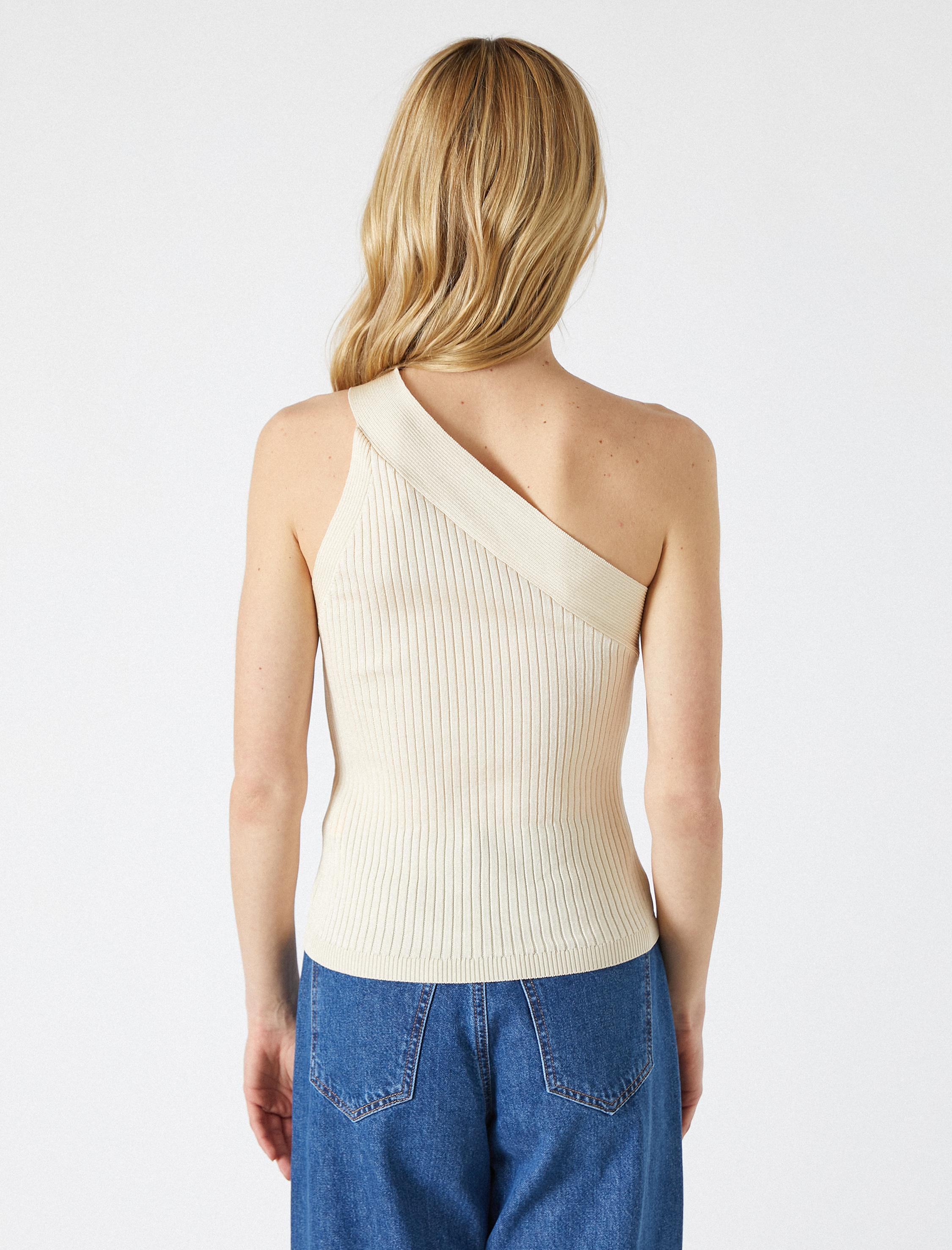   Tek Omuz Fitilli Atlet