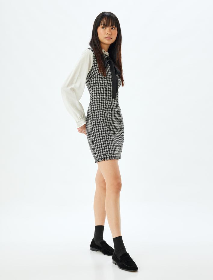  Tüvit Elbise Uzun Kollu Mini Fırfırlı Yaka A Kesim Fiyonk Detaylı