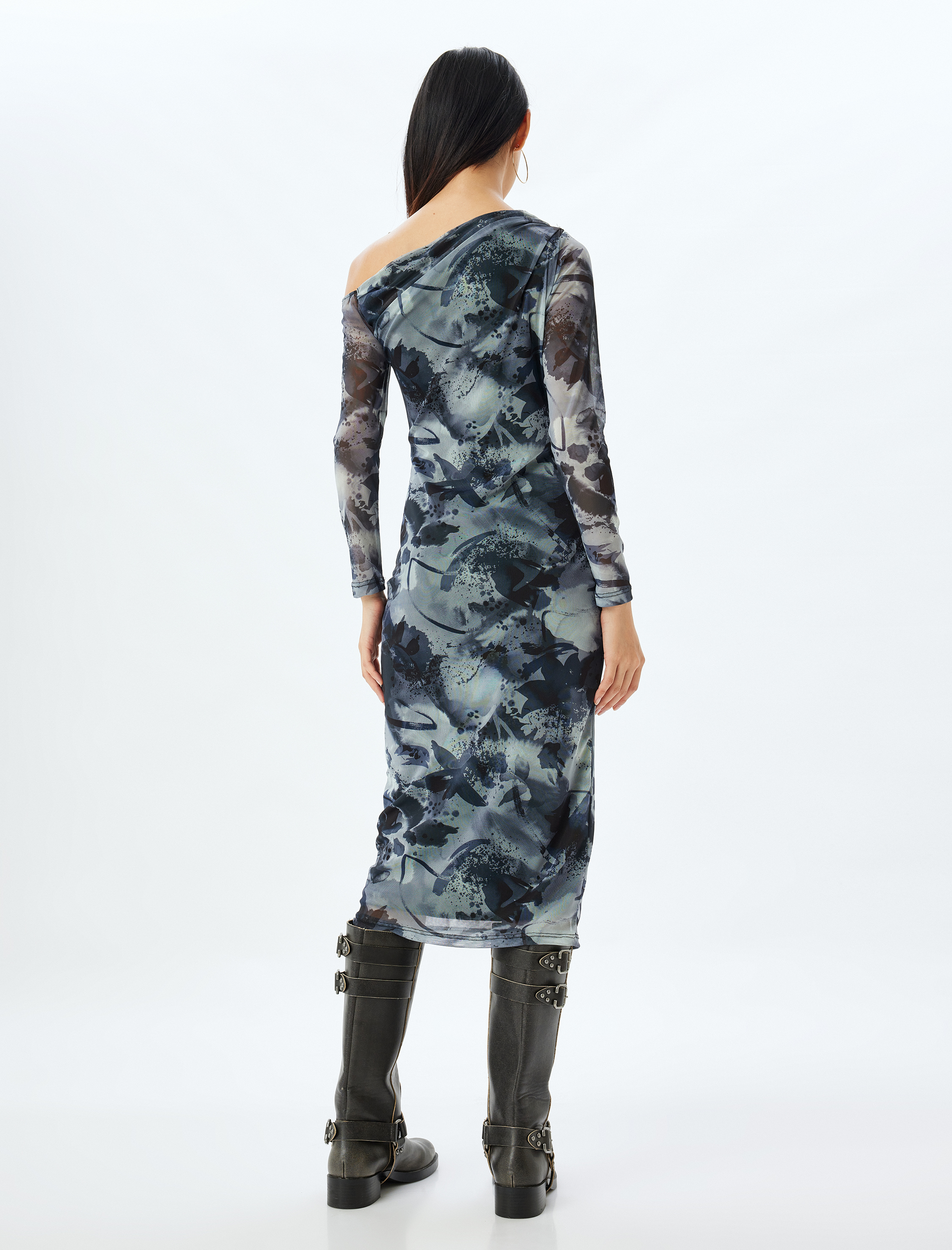   Omzu Açık Drapeli Asimetrik Kesim Midi Tül Elbise