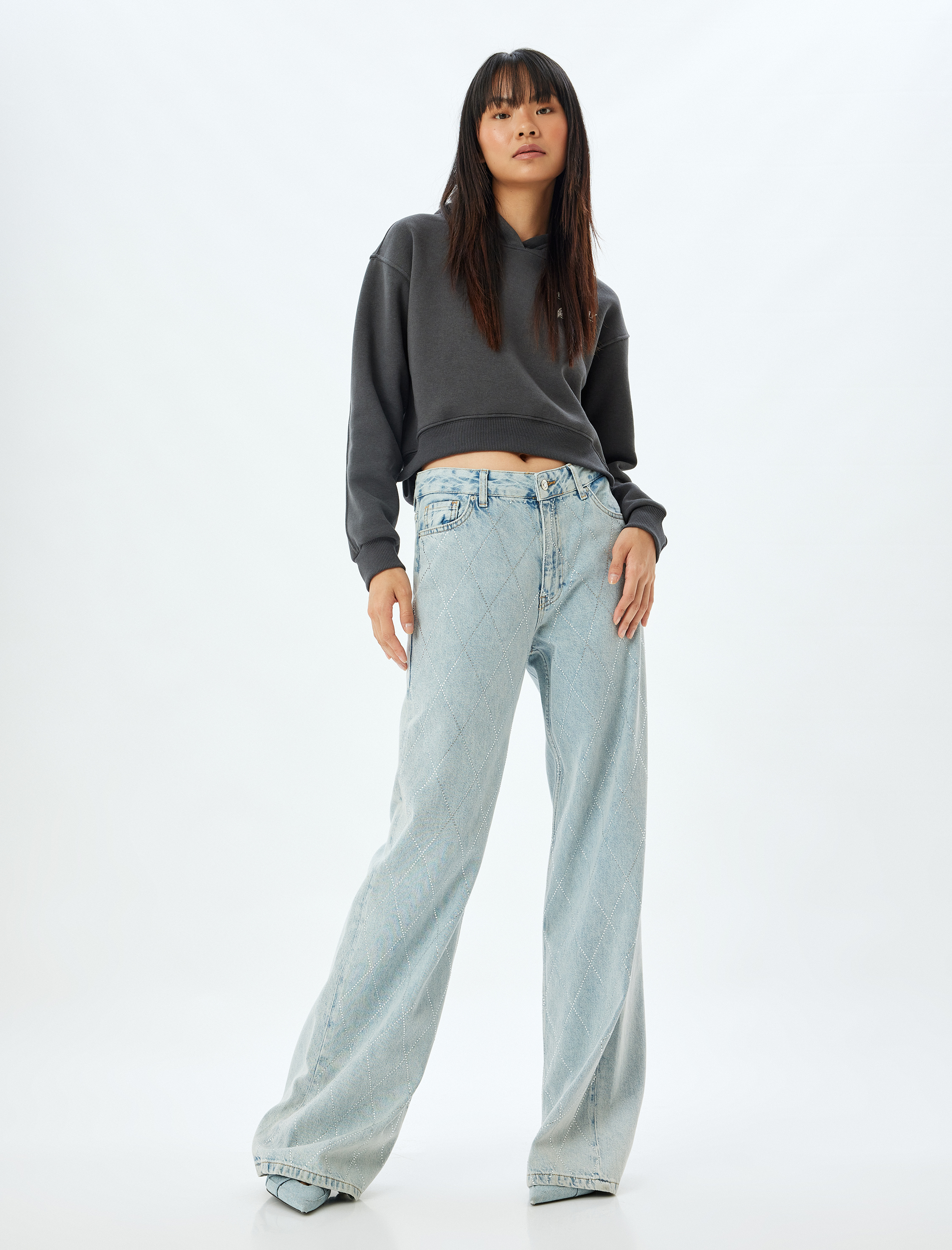   Crop Oversize Sweatshirt Kapüşonlu Arkası Baskılı Şardonlu