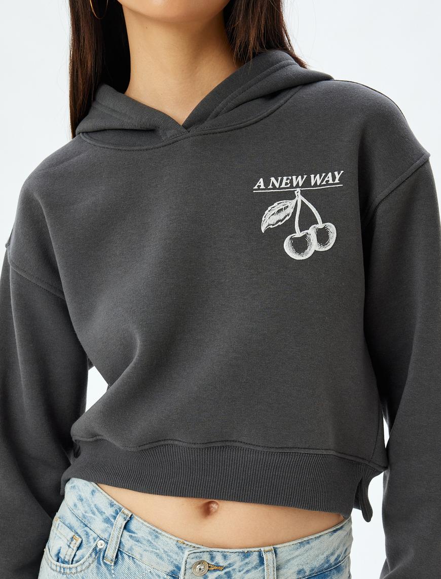   Crop Oversize Sweatshirt Kapüşonlu Arkası Baskılı Şardonlu