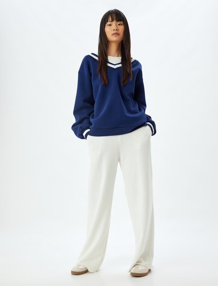  Oversize Sweatshirt V Yaka Biyeli Şardonlu