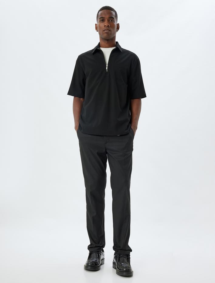  Kısa Kollu Viskon Karışımlı Regular Fit Yarım Fermuarlı Tişört