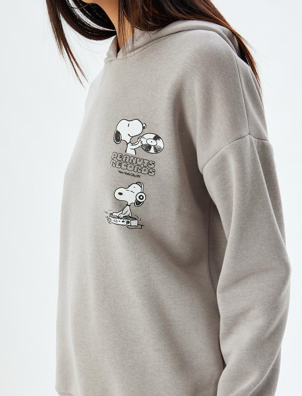 Snoopy Kapüşonlu Sweatshirt Arkası Baskılı Şardonlu Lisanslı_4