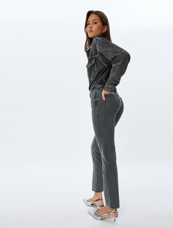  Yüksek Bel Düğmeli Siyah Kot Pantolon