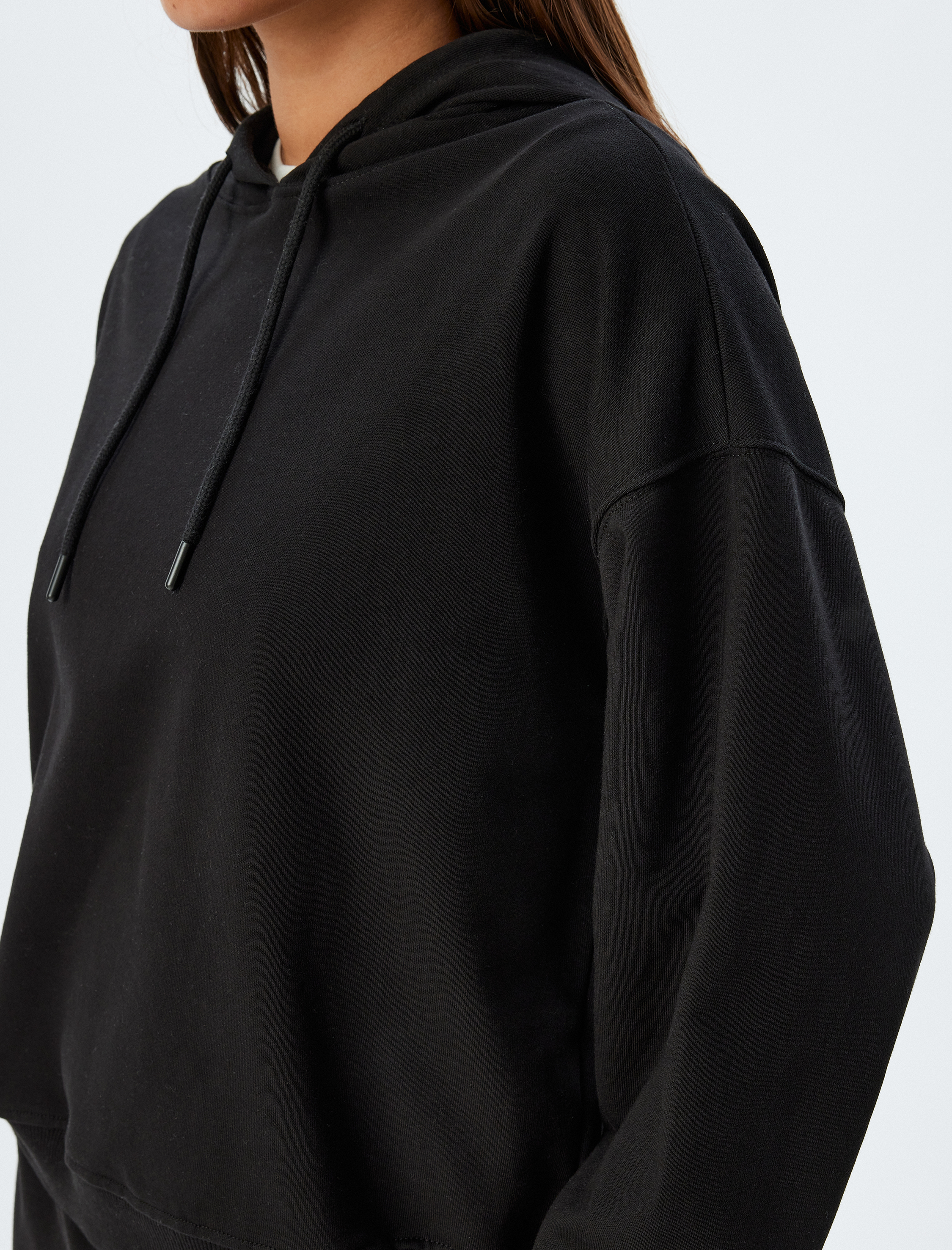   Uzun Kollu Üç İplik Pamuklu Basic Kapşonlu Sweatshirt