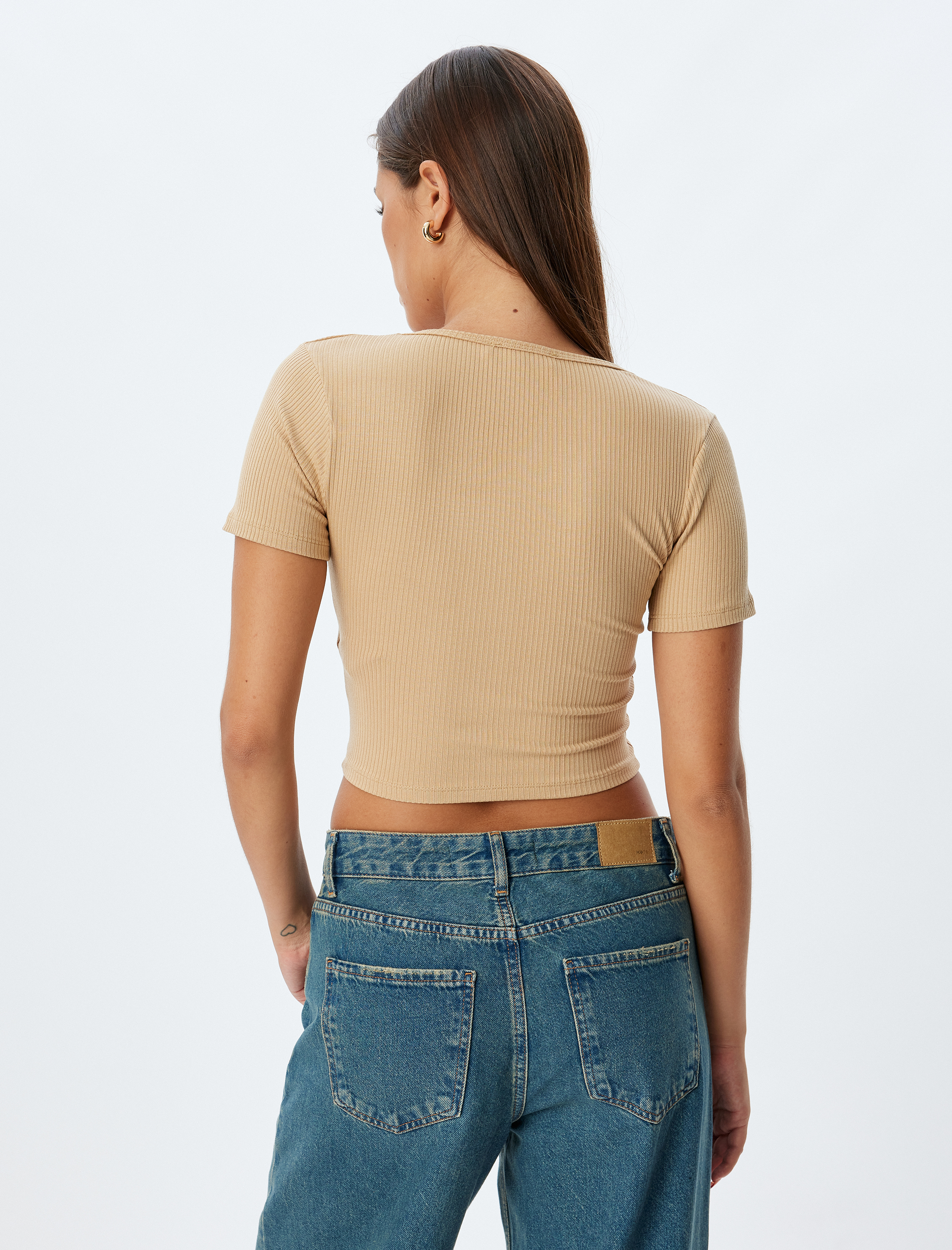   Kısa Kollu U Yaka Kaşkorse Viskon Kumaş Crop Tişört