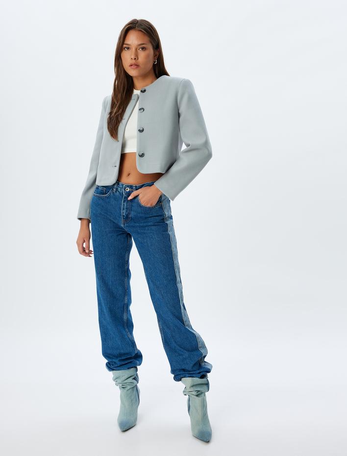  Düğmeli Slim Fit Uzun Kollu Yakasız Crop Ceket