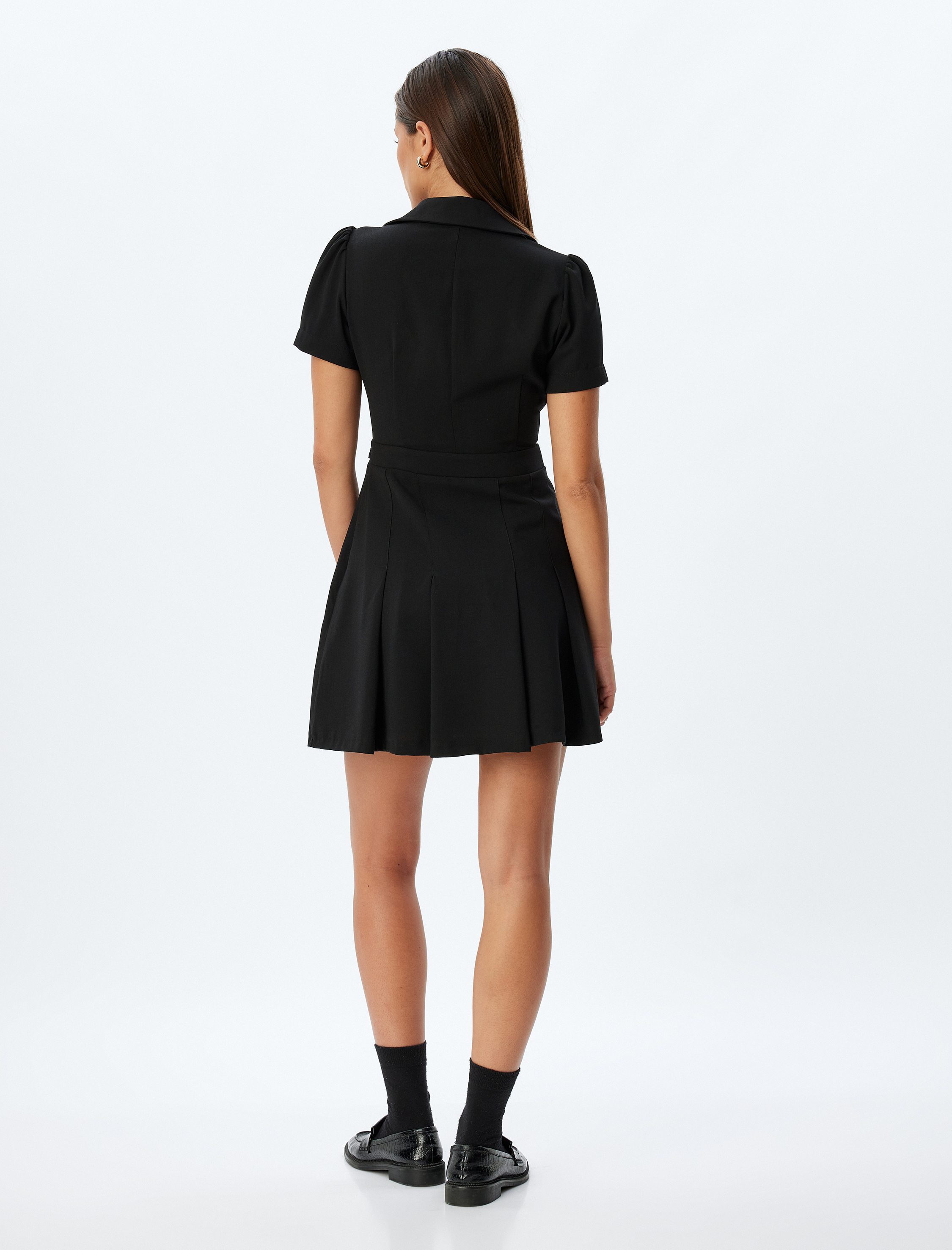   Pileli Mini Elbise Kısa Kollu Gömlek Yaka Düğmeli Kemerli Slim Fit