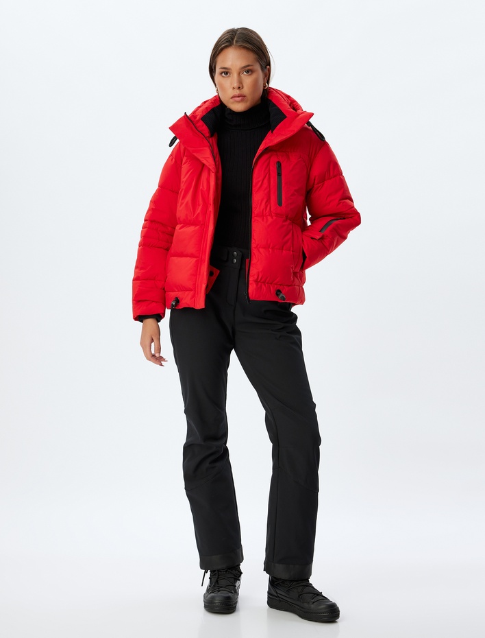  Kayak Montu Su İtici Kapüşonlu Entegre Toz-Kar Eteği Detaylı Fermuarlı Cepli