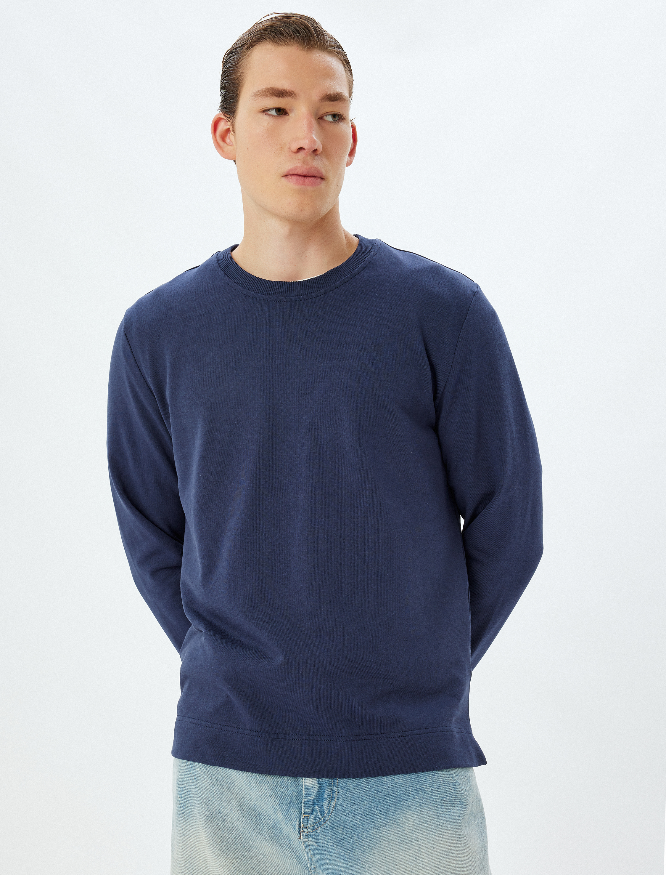   Bisiklet Yaka Sweatshirt Basic Uzun Kollu