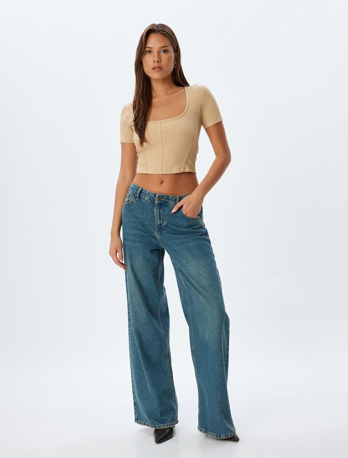  Kısa Kollu U Yaka Kaşkorse Viskon Kumaş Crop Tişört