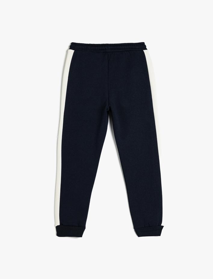 Erkek Çocuk Jogger Eşofman Altı Beli Bağlamalı Cepli Renk Bloklu Aplikeli Şardonlu