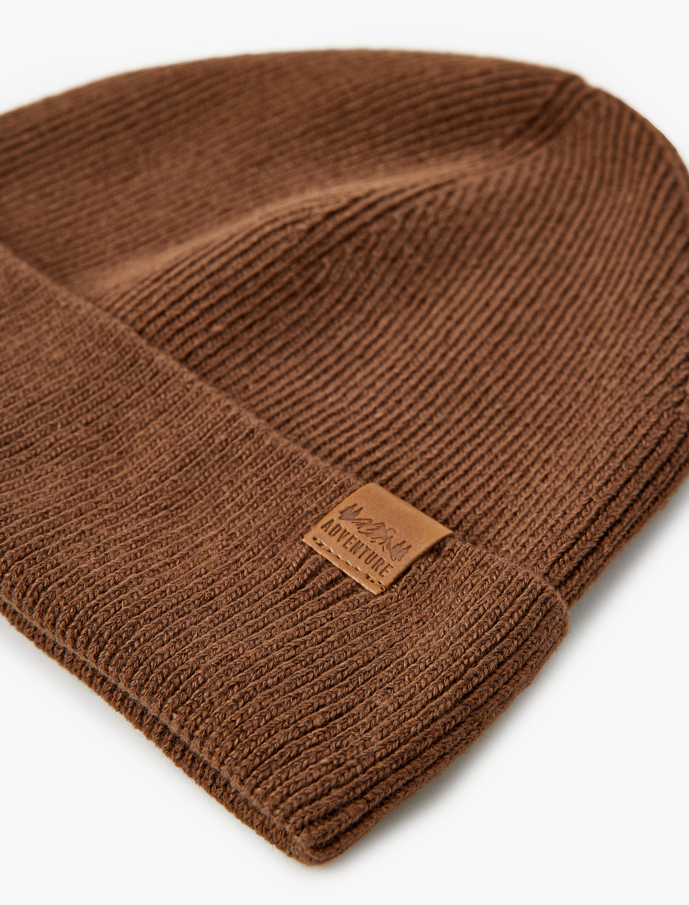 Erkek Katlı Bere Slogan Baskılı Etiket Detaylı