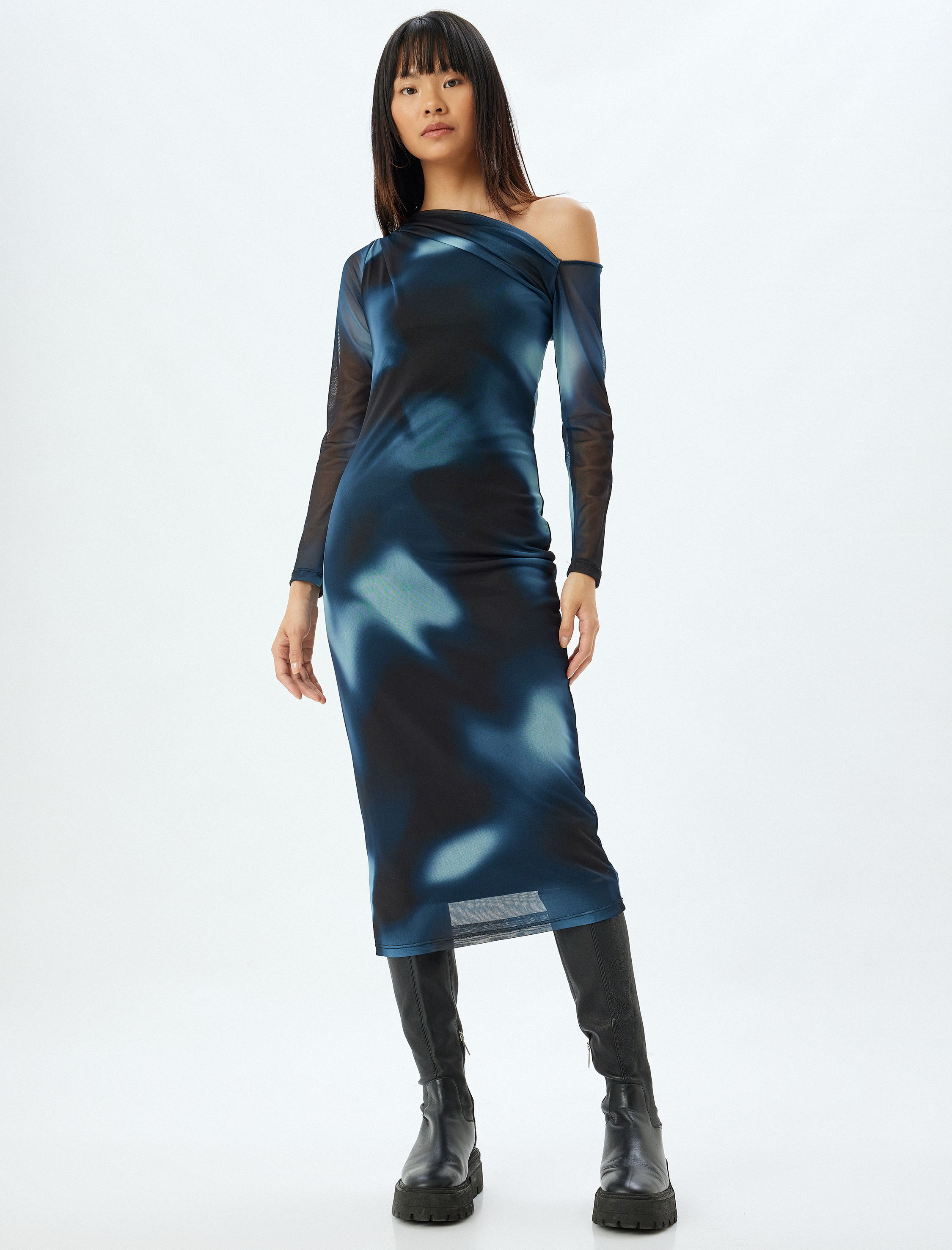   Omzu Açık Drapeli Asimetrik Kesim Midi Tül Elbise