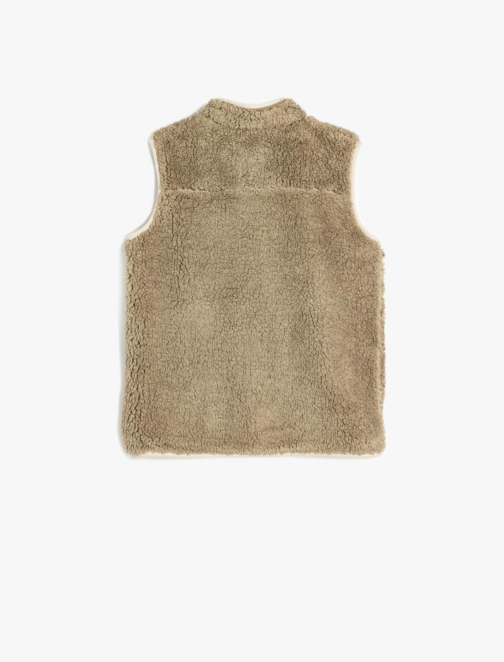 Erkek Çocuk Peluş Yelek Dik Yaka Cep Detaylı Fermuar Kapamalı