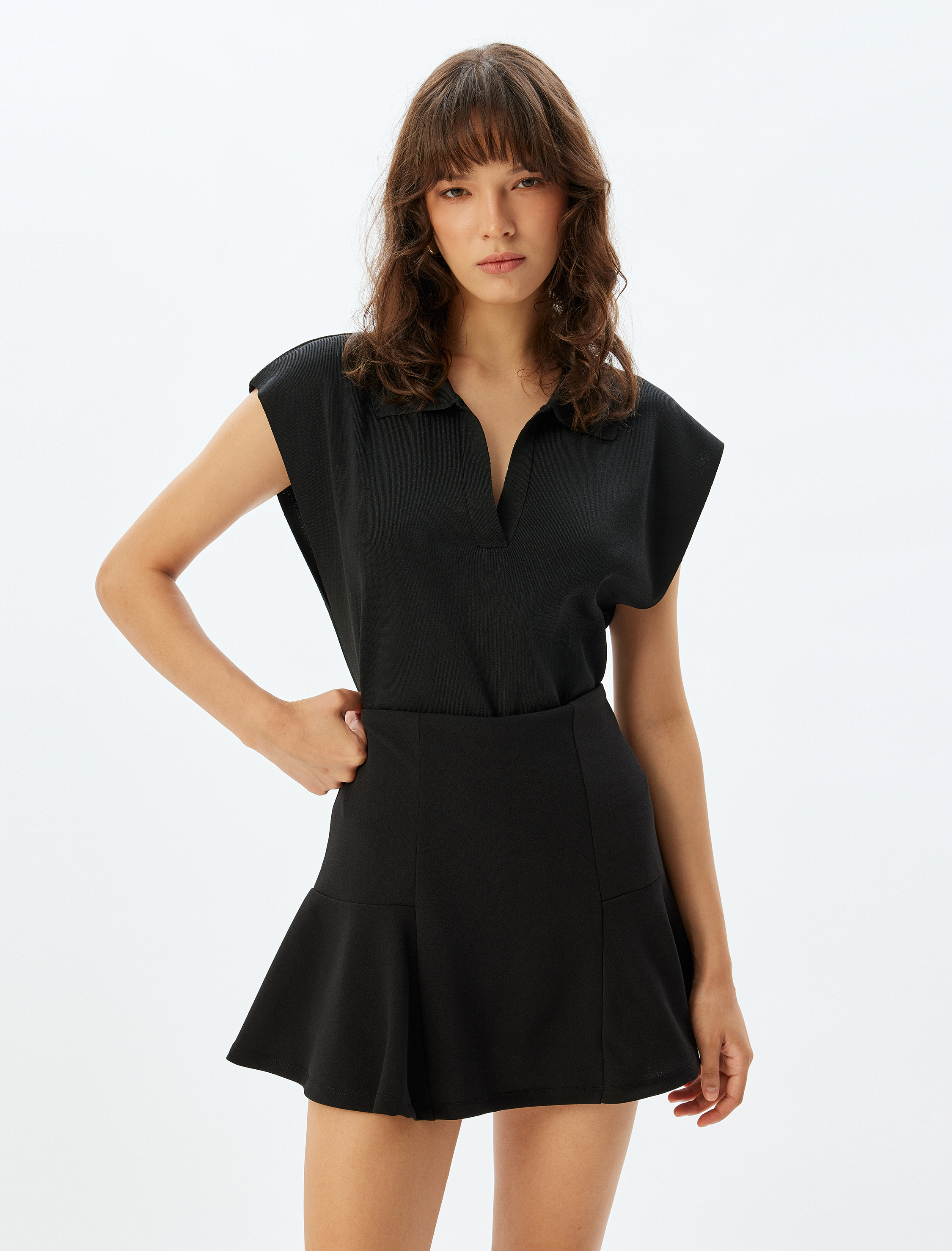   Volümlü Krep Scuba Kumaş A Kesim Pileli Mini Etek