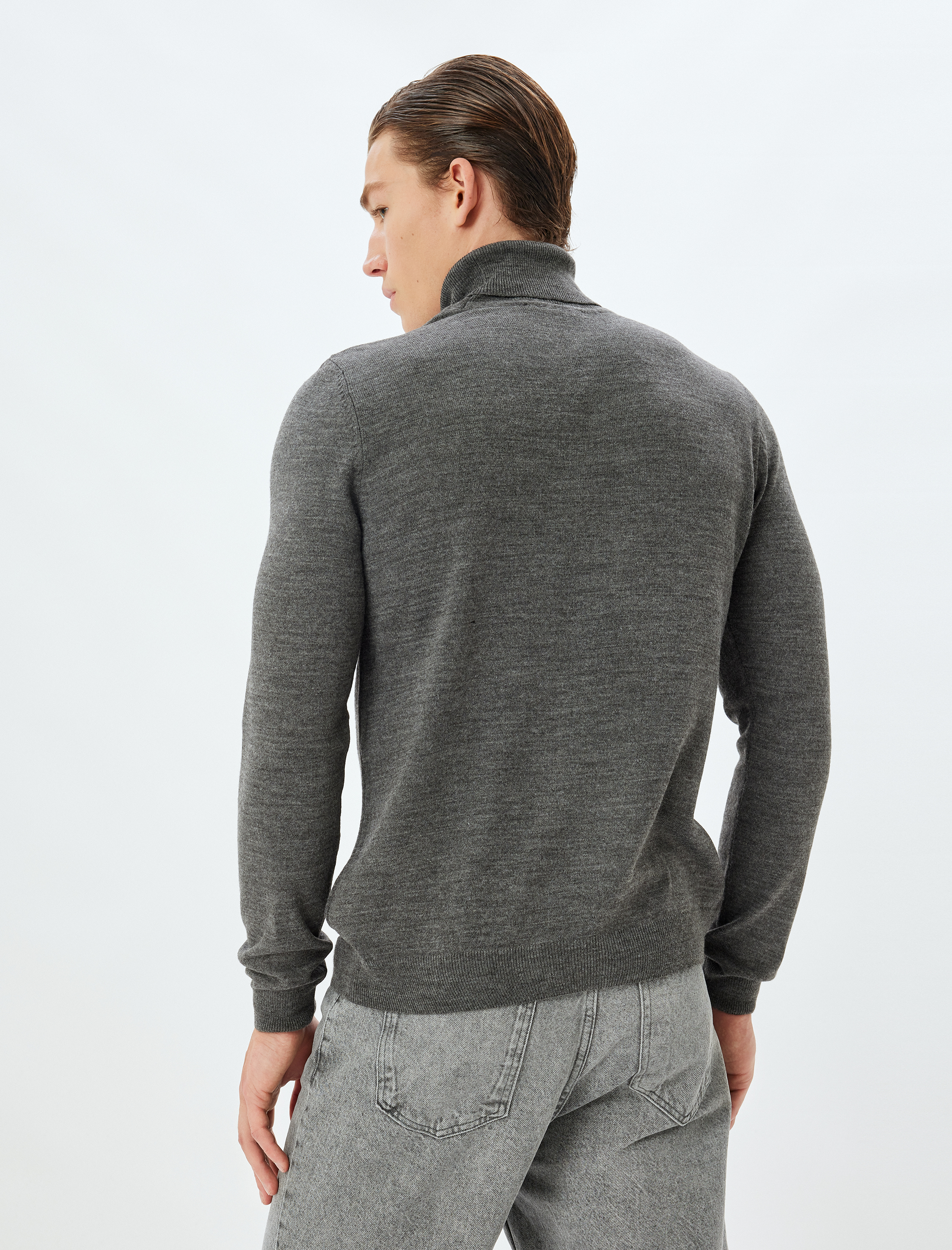   Triko Kazak Boğazlı Basic Uzun Kollu