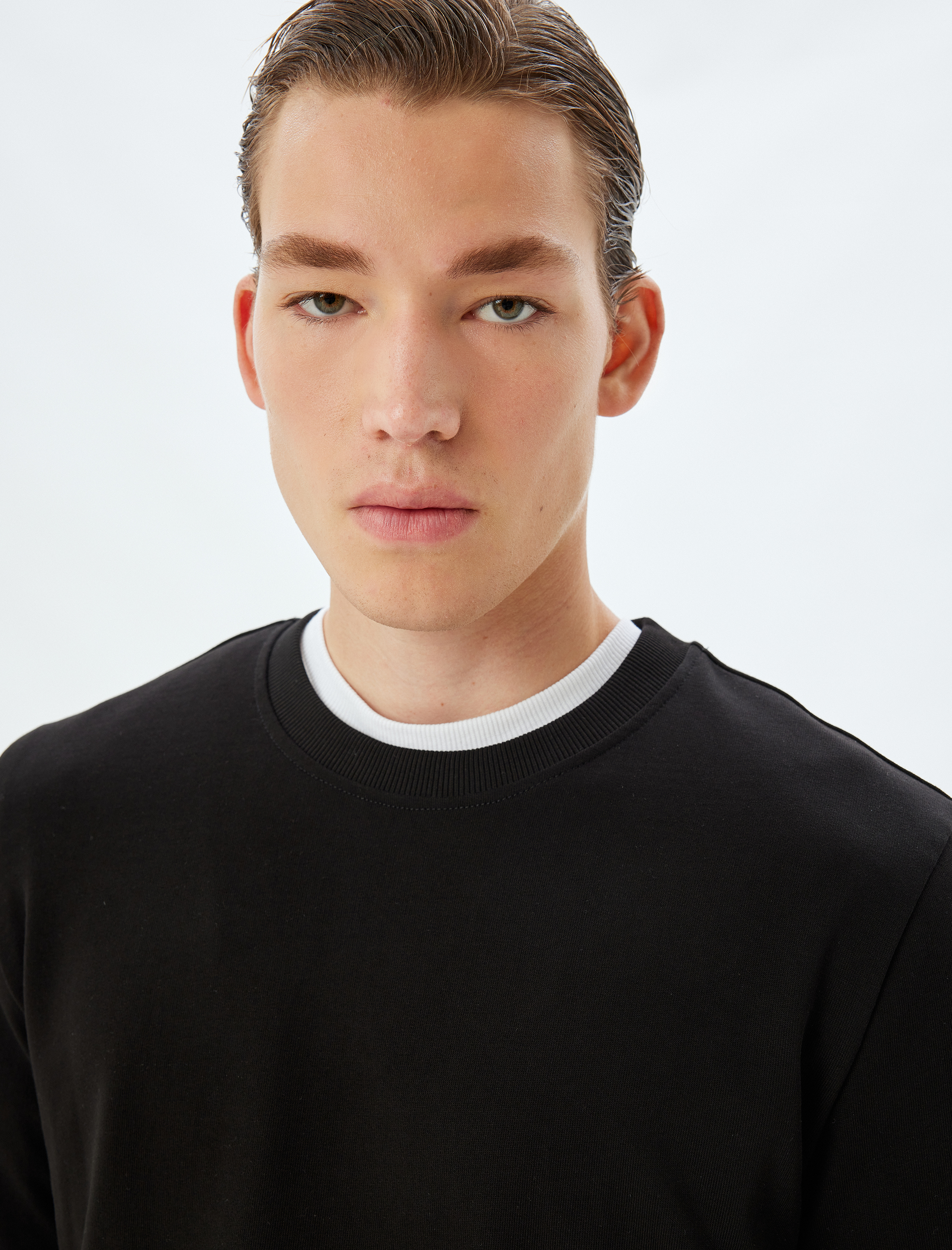   Bisiklet Yaka Sweatshirt Basic Uzun Kollu