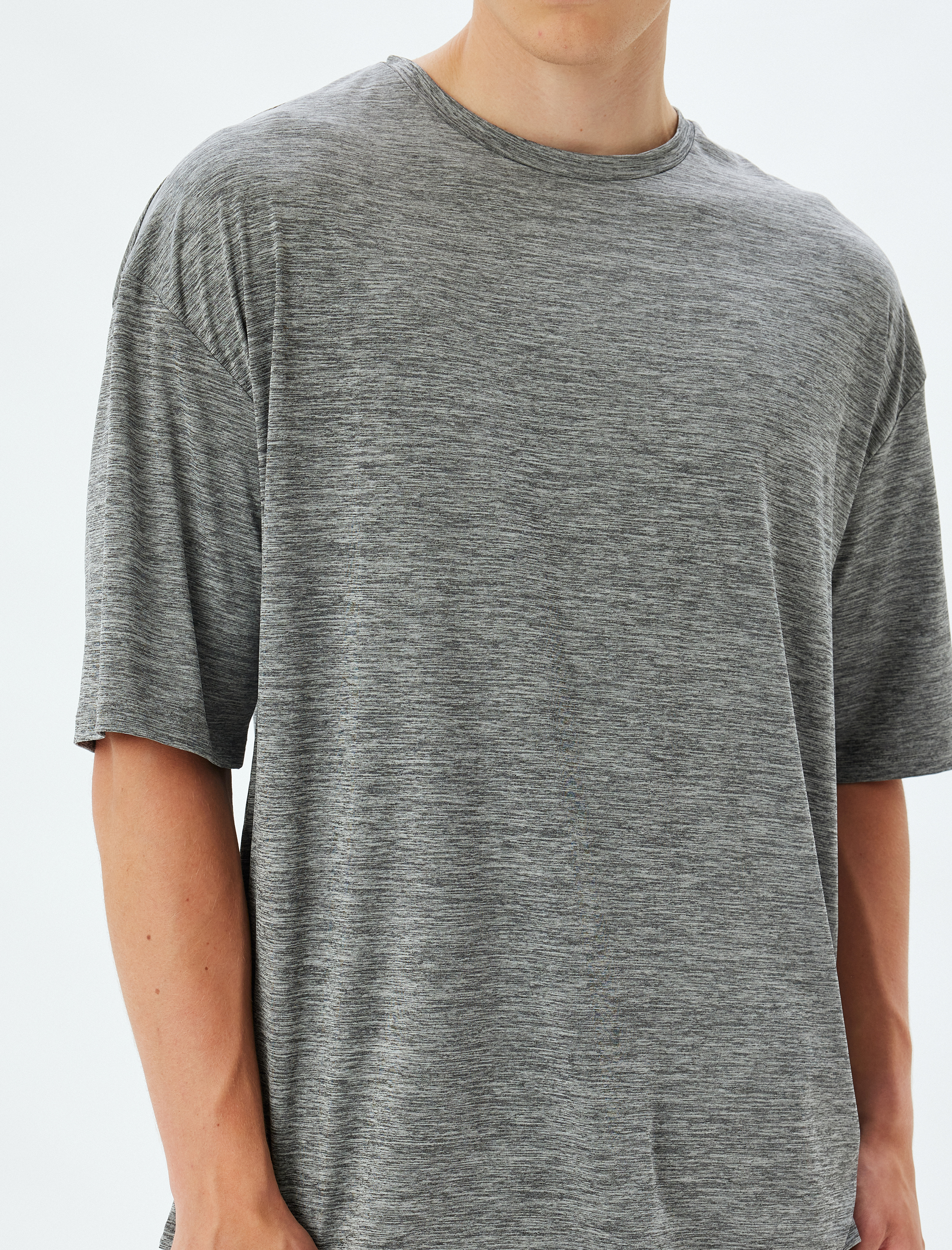   Oversize Arkası Baskılı Bisiklet Yaka Kısa Kollu Spor Tişört