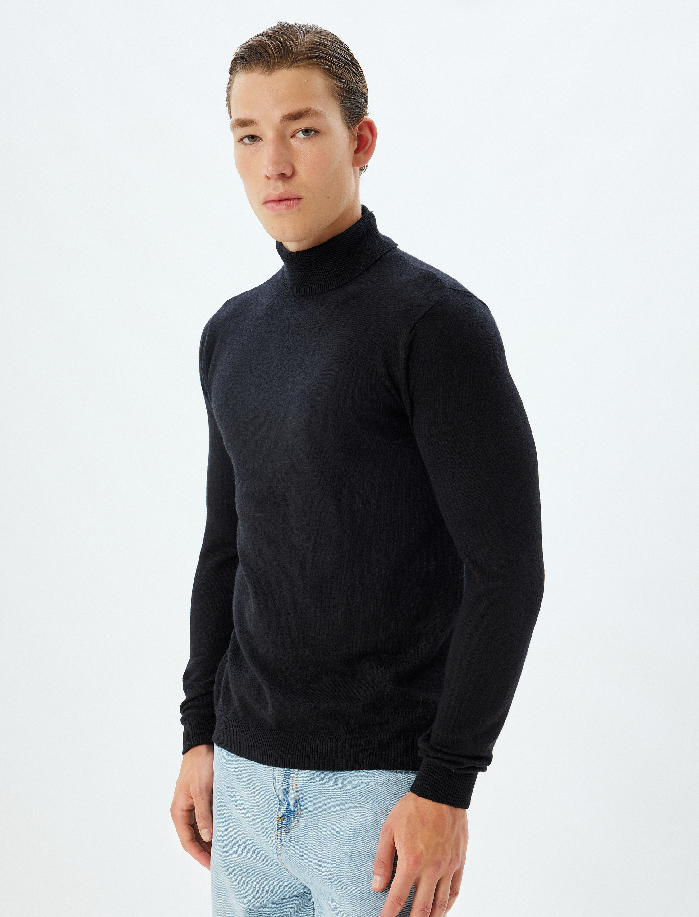   Triko Kazak Basic Boğazlı Uzun Kollu