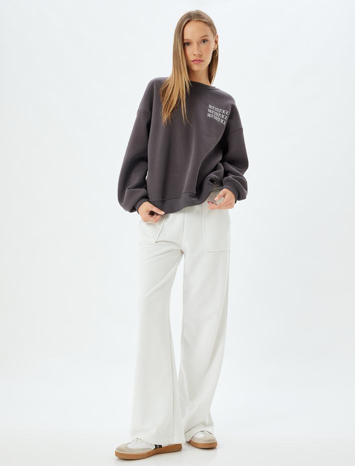  Şardonlu Beetlejuice Oversize Sweatshirt Arkası Baskılı Bisiklet Yaka Lisanslı