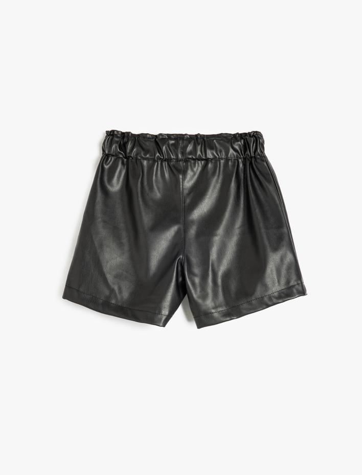 Kız Çocuk Beli Lastikli Cep Detaylı Deri Görünümlü Şort