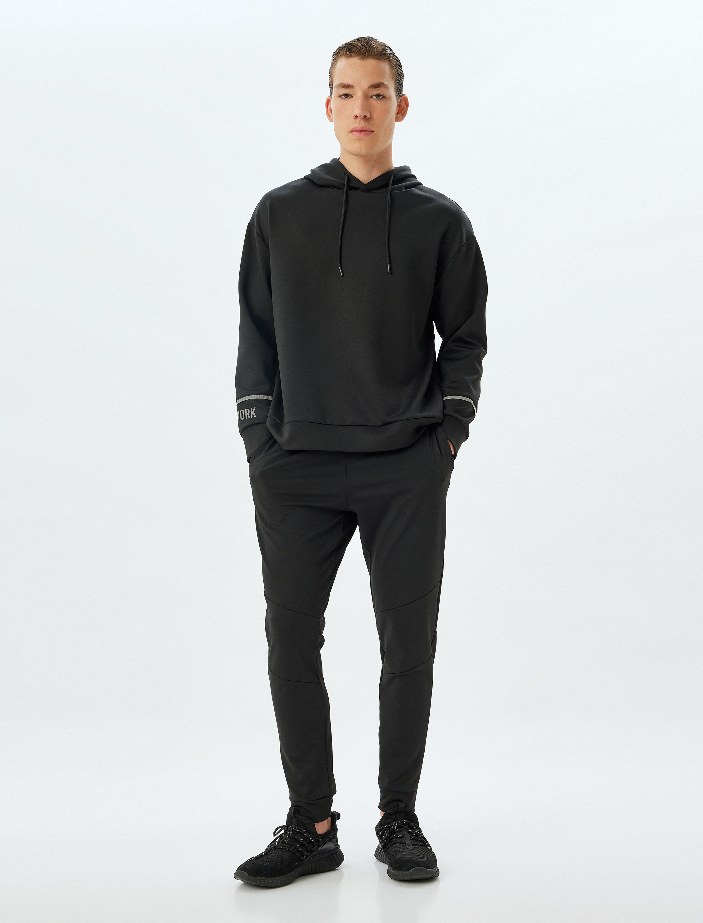   Spor Eşofman Altı Jogger Beli Bağcıklı Dikiş Detaylı Cepli