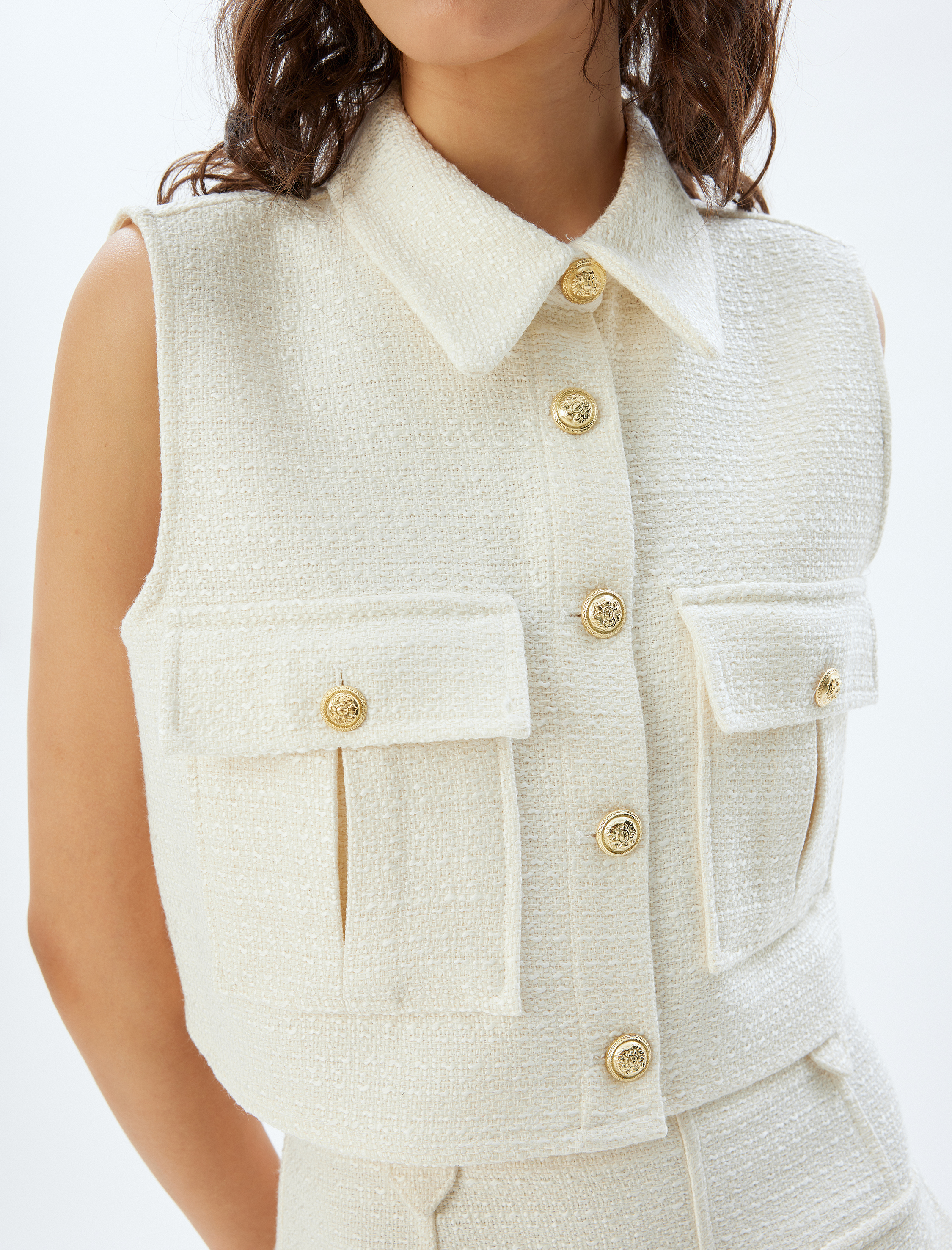 Tüvit Crop Yelek Kapaklı Cep Detaylı Gömlek Yaka Gold Düğme Detaylı