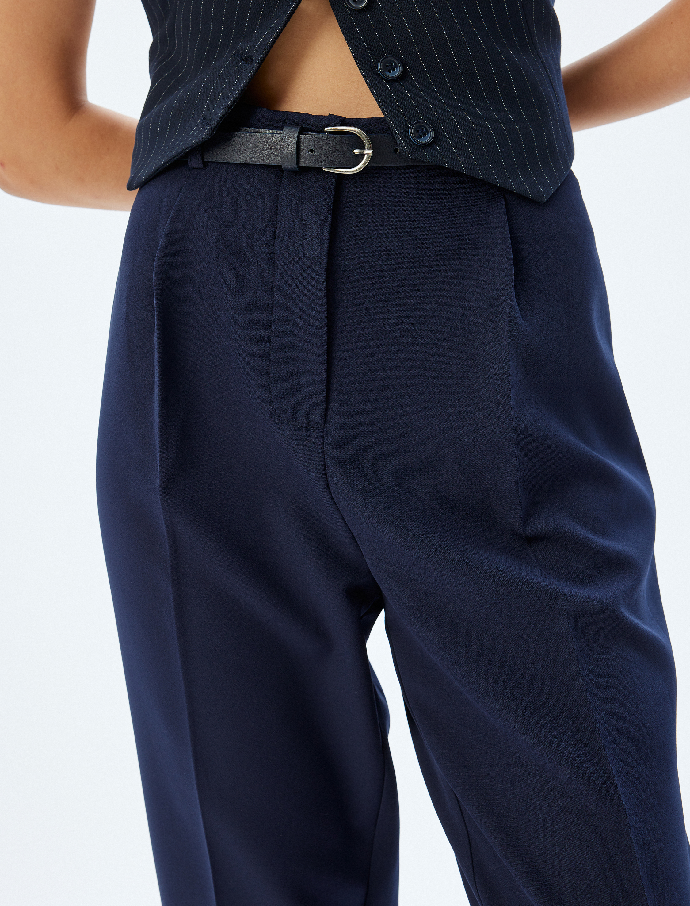 Kısa Paça Havuç Kesim Pantolon Yüksek Bel Slim Fit