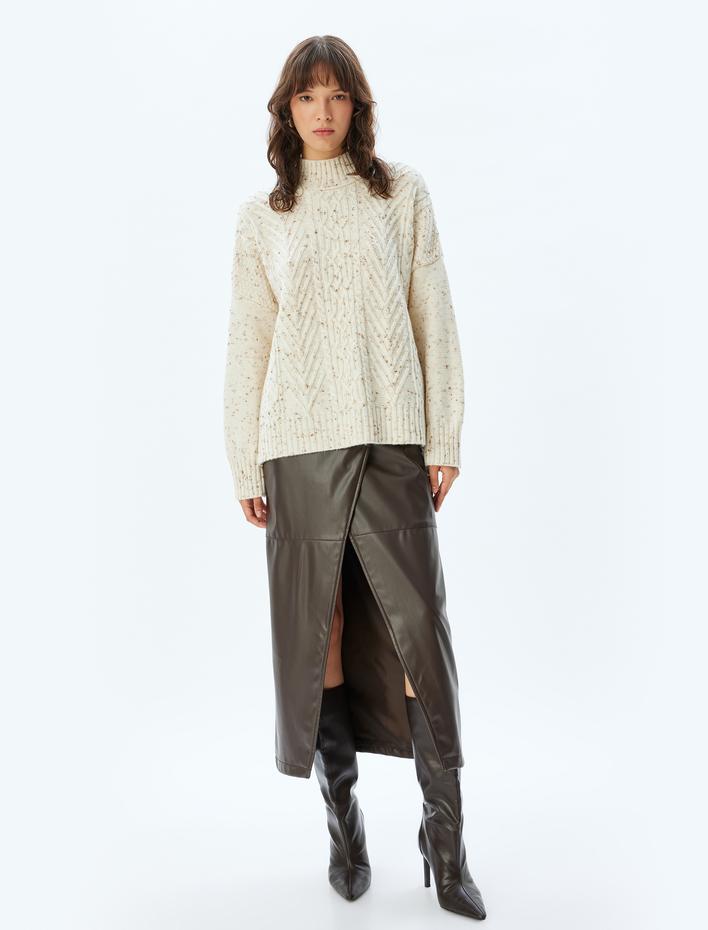  Koton X Sima Tarkan - Uzun Suni Deri Etek Asimetrik Önden Yırtmaç Detaylı Kemerli