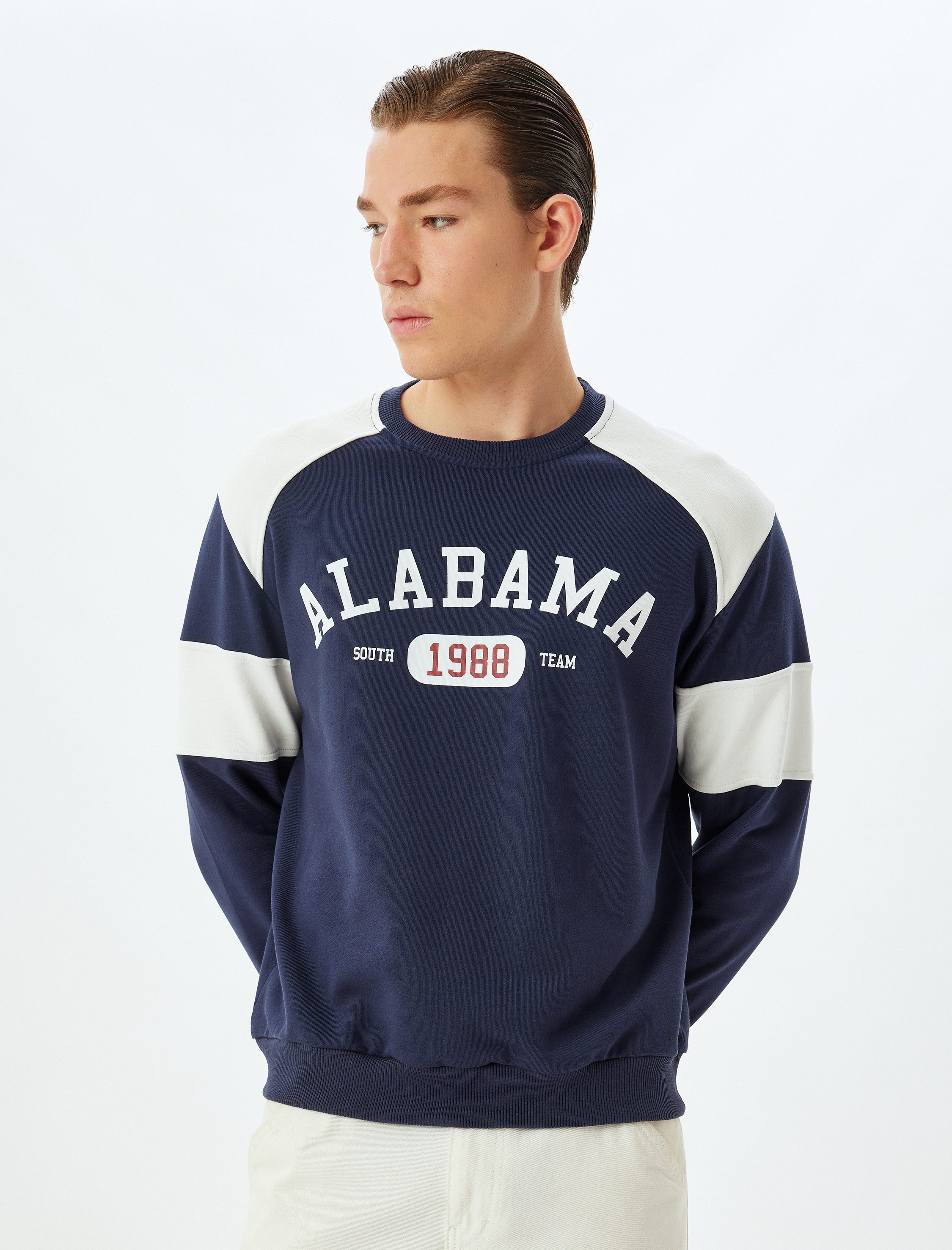   Bisiklet Yaka Renk Bloklu Pamuklu Kolej Baskılı Sweatshirt