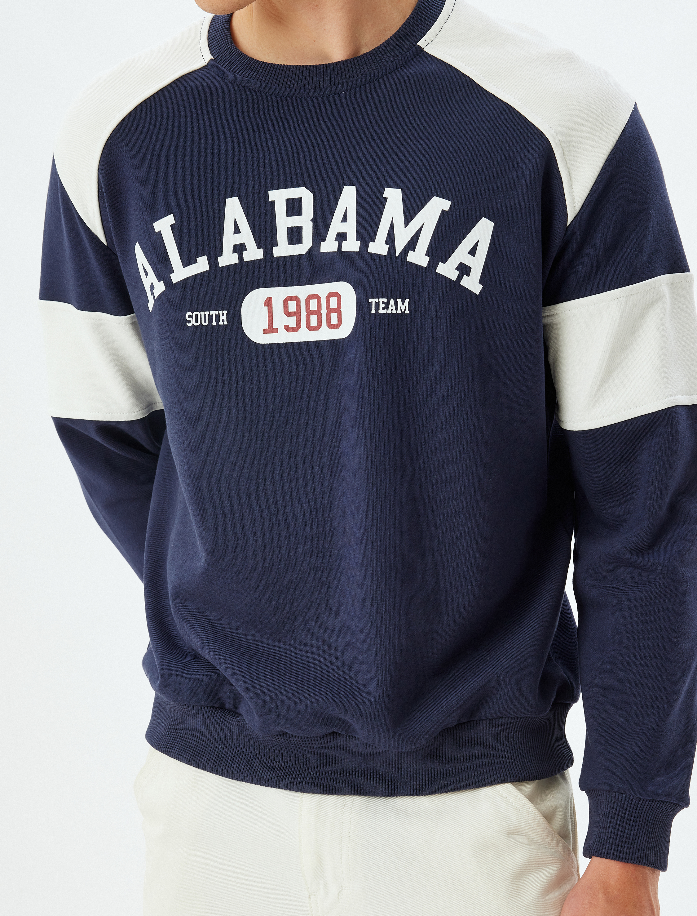   Bisiklet Yaka Renk Bloklu Pamuklu Kolej Baskılı Sweatshirt