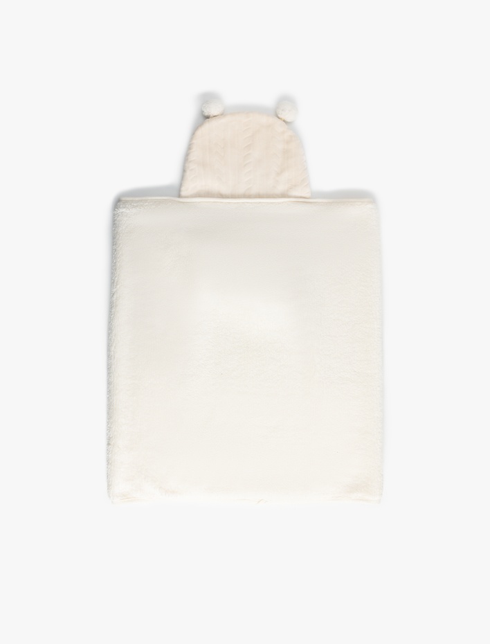 Kız Çocuk Kapşonlu Sabahlık Kulak Aplikeli