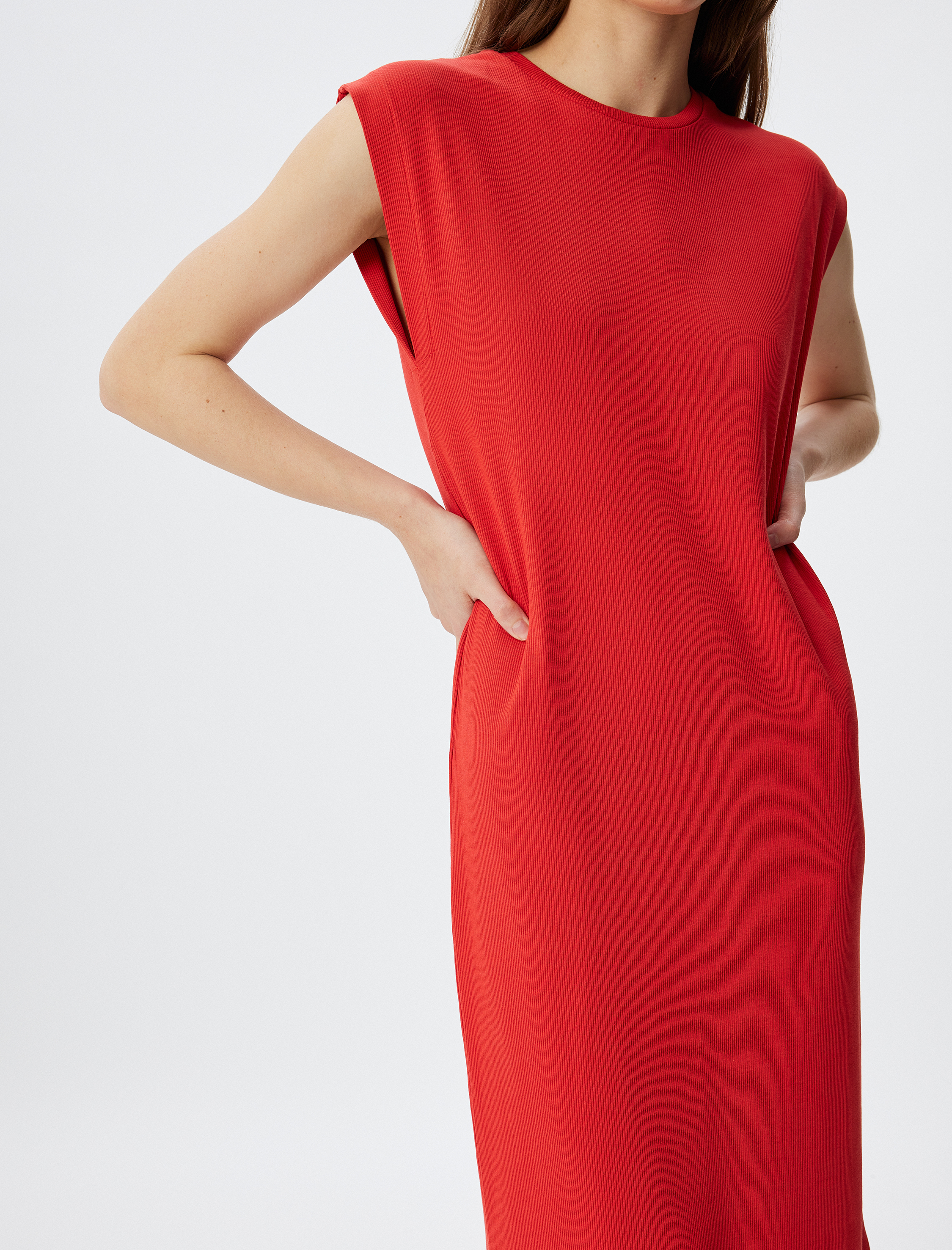   Yuvarlak Yaka Kap Kol Pamuklu Midi Boy Fitilli Elbise