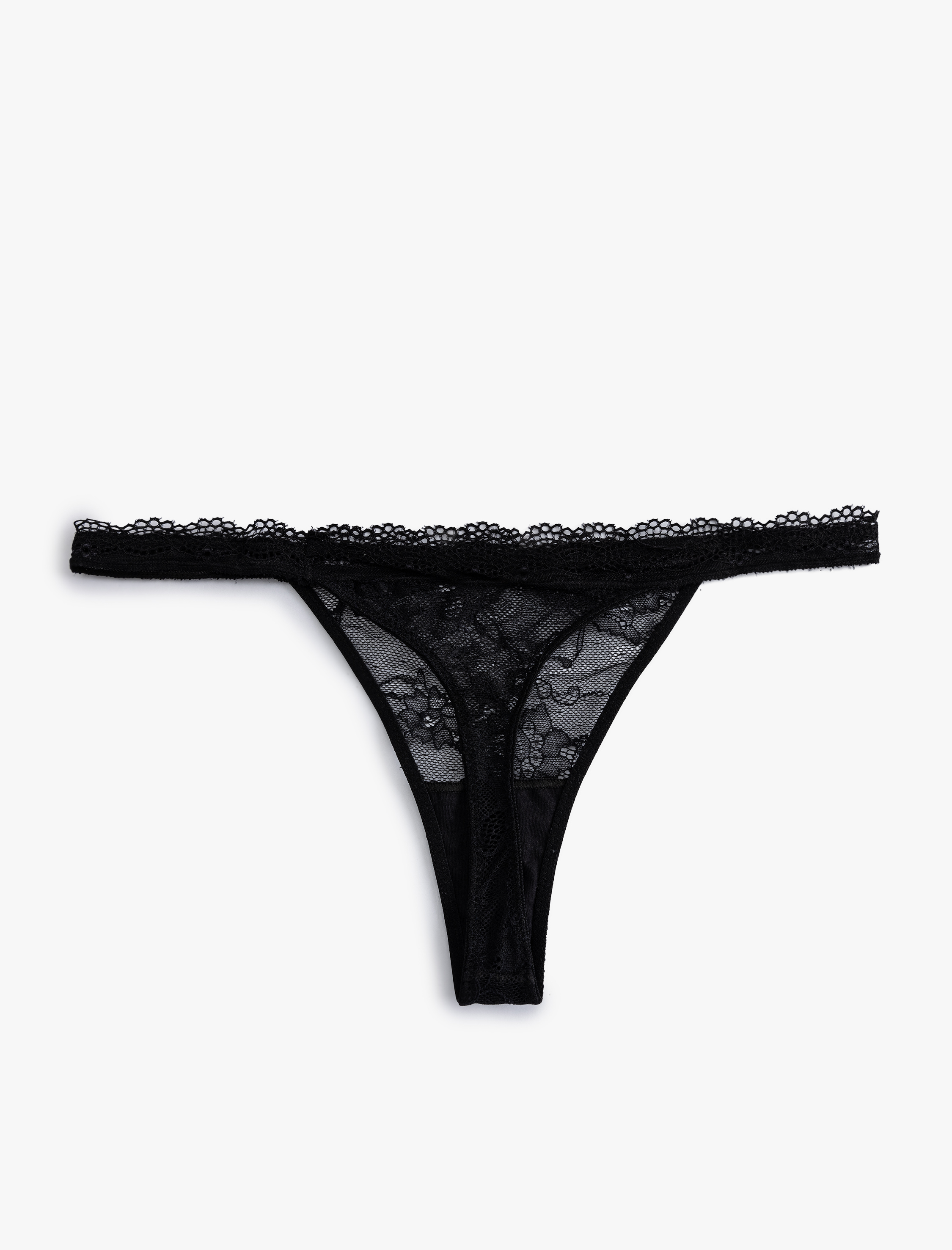   String Külot Dantelli